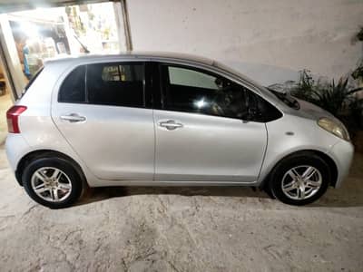 Toyota Vitz 2006