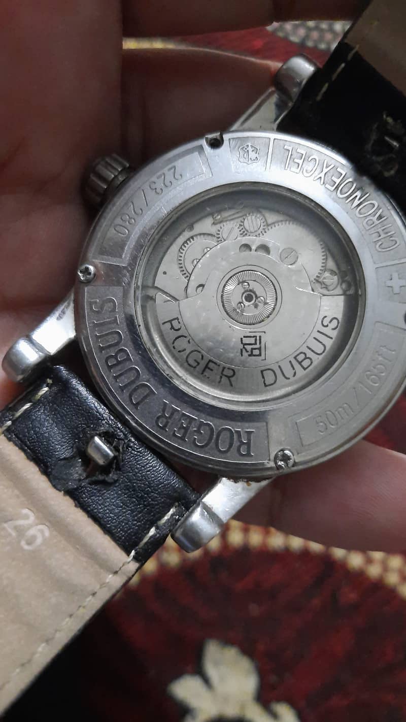 ROGER DUBUIS Automatic Watch 1