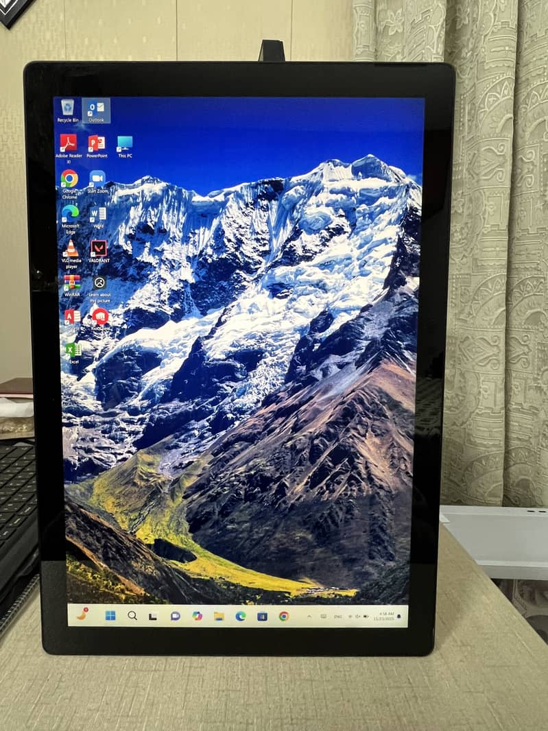 Microsoft Surface 7 Pro 4