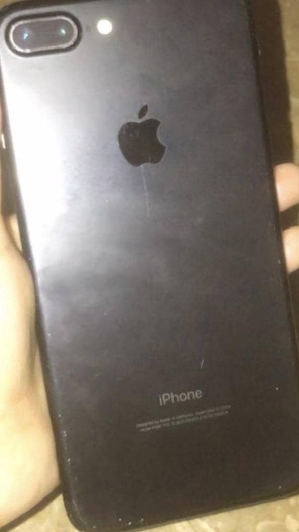 Apple iPhone 7 Plus 1
