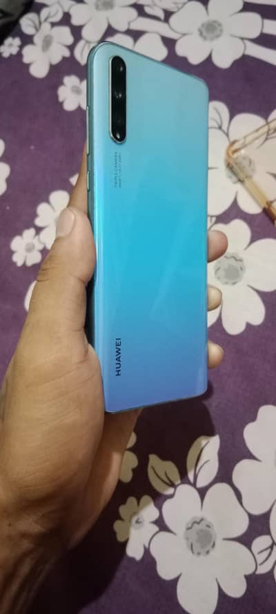 Huawei Y8p new condition me ha khola ni abhi tak 6.128