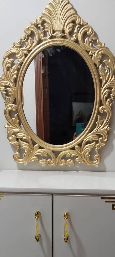 beautiful elegant mirror