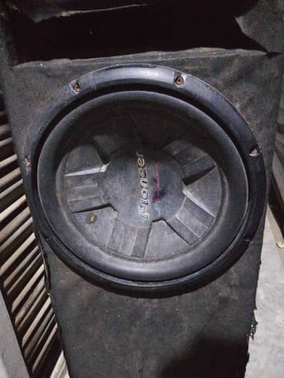 Pioneer Woofer with base tube and Almani MA-5500 Amp