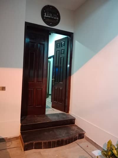 Silent Commercial portion For Rent
