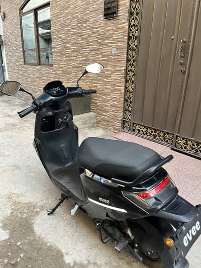 Evee S1 for Sale | Excellent Condition | Genuine Condishion Like New