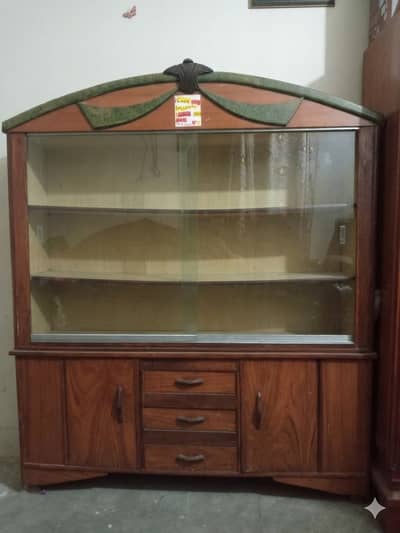 Small family used  bed set (old furniture)