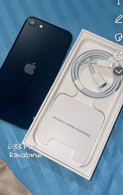 Apple iPhone SE