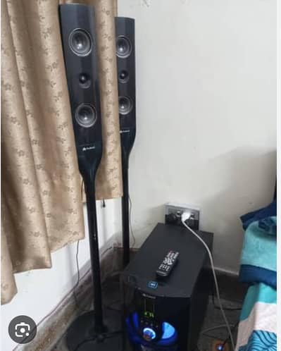 AUDIONIC RB 95 HEAVY SOUND SYSTEM ALMOST NEW COMPLETE BOX