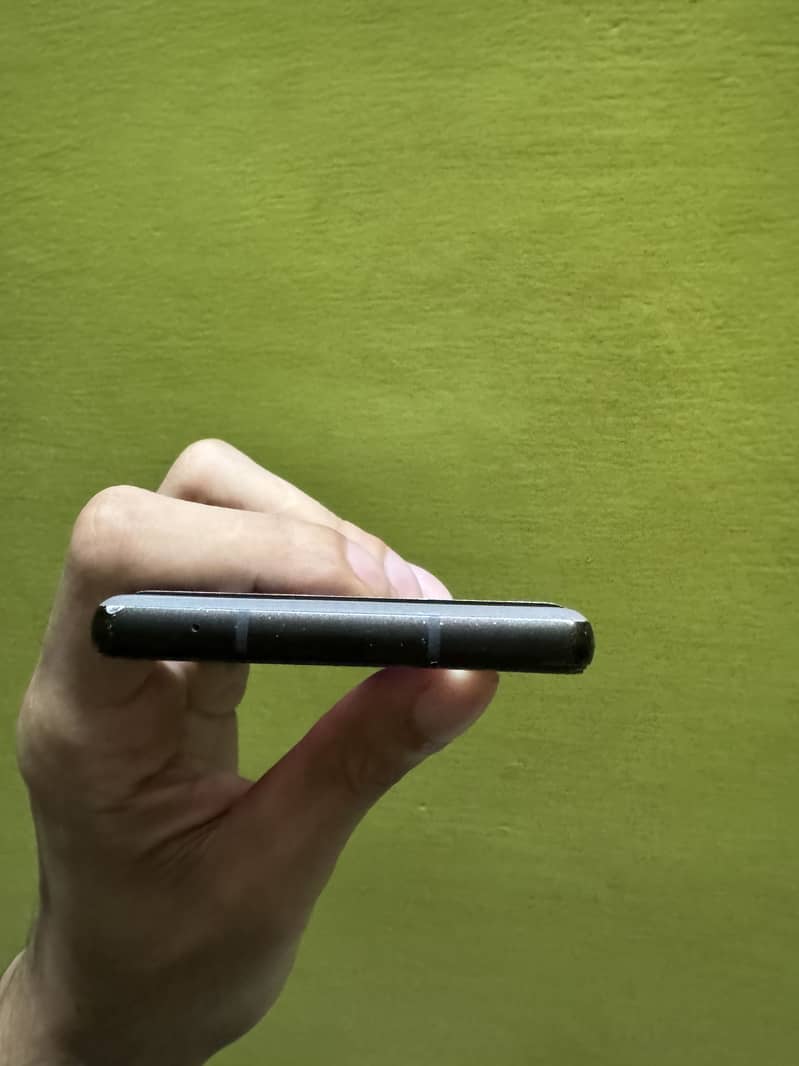 Google Pixel 6a 5