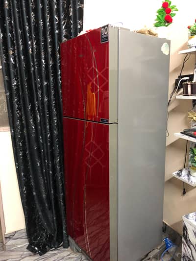 Haier fridge medium size