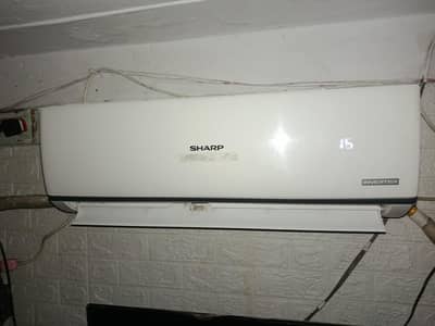 Sharp Inverter 1 TON AC 10/10 Condition