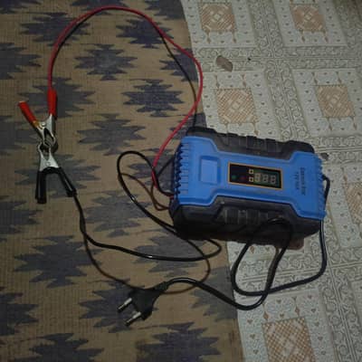 Eastern Star 12V 10A Automatic Battery Charger