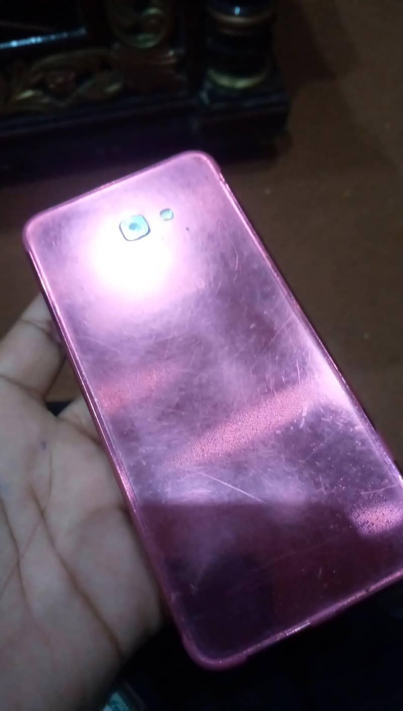 J4 Plus 2