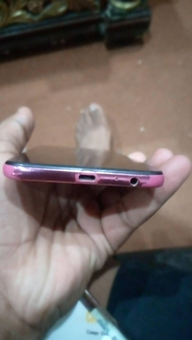 J4 Plus 3
