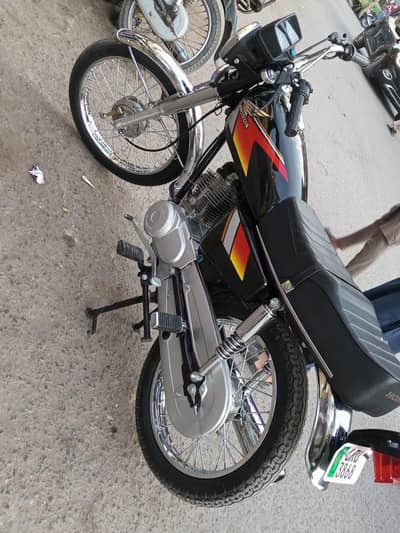 Honda 125 Alter