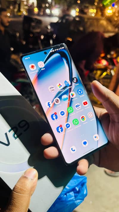 Vivo V29 5G with complete box 12 256