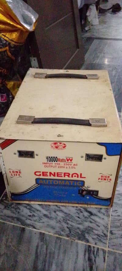 Automatic Voltage Stabilizer 10000W – Good Working Condition