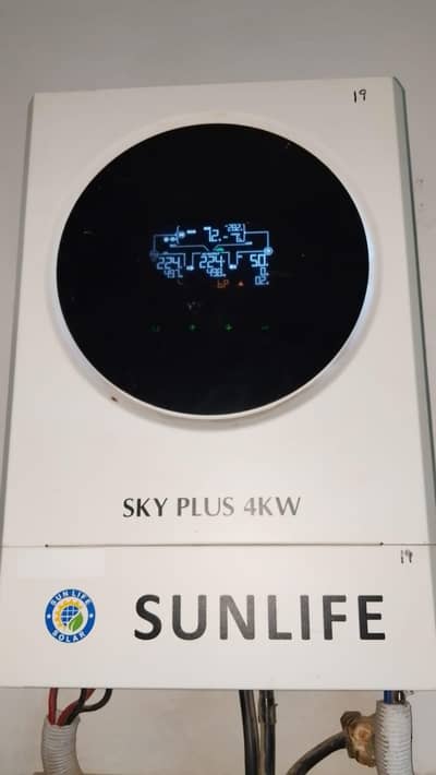 inverter sunlife 4kw good condition and working 10/10