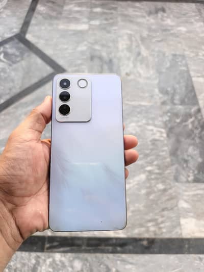 Vivo V27e