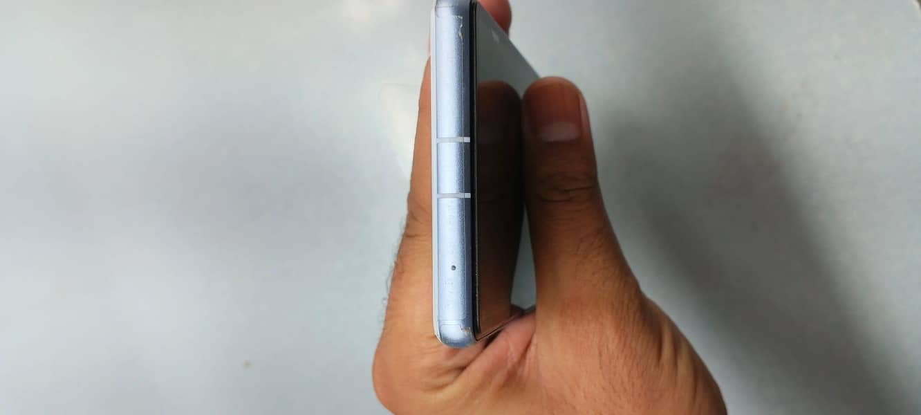 Google Pixel 7a 1