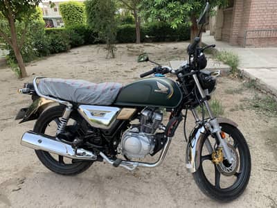 For sale: Honda CG150, 150cc, 2026 model.