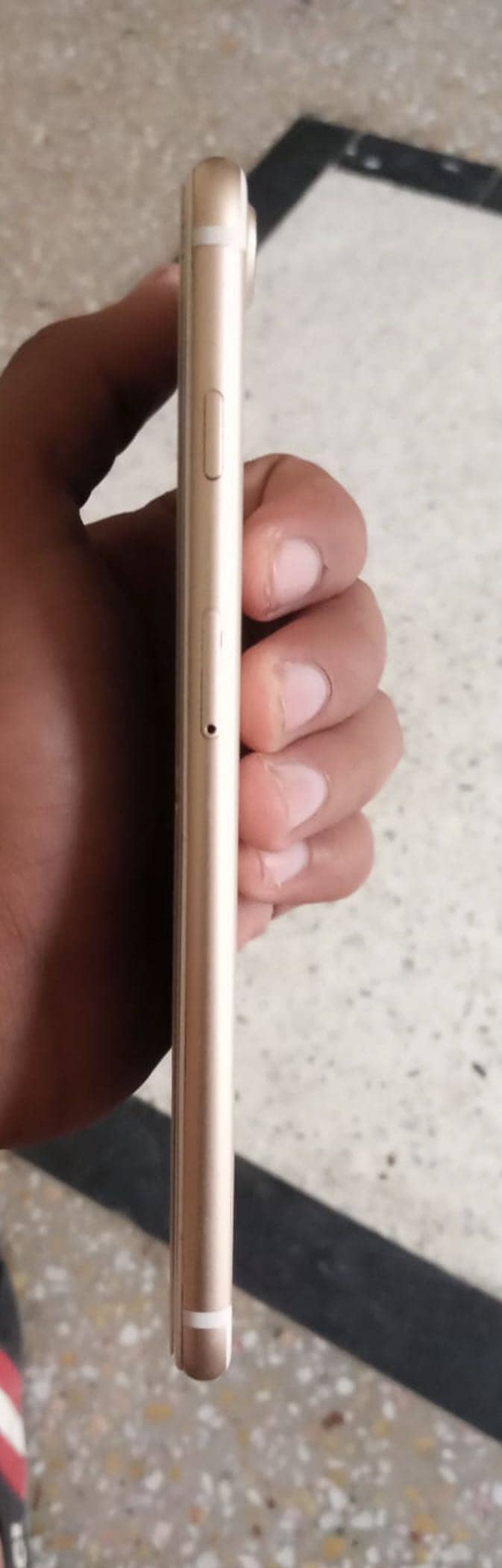Apple iPhone 7 Plus 6