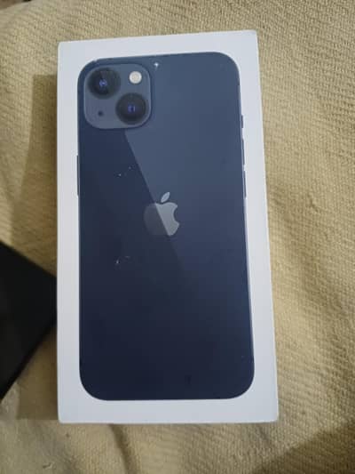Apple iPhone 13