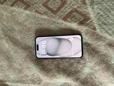 Apple iPhone 15
