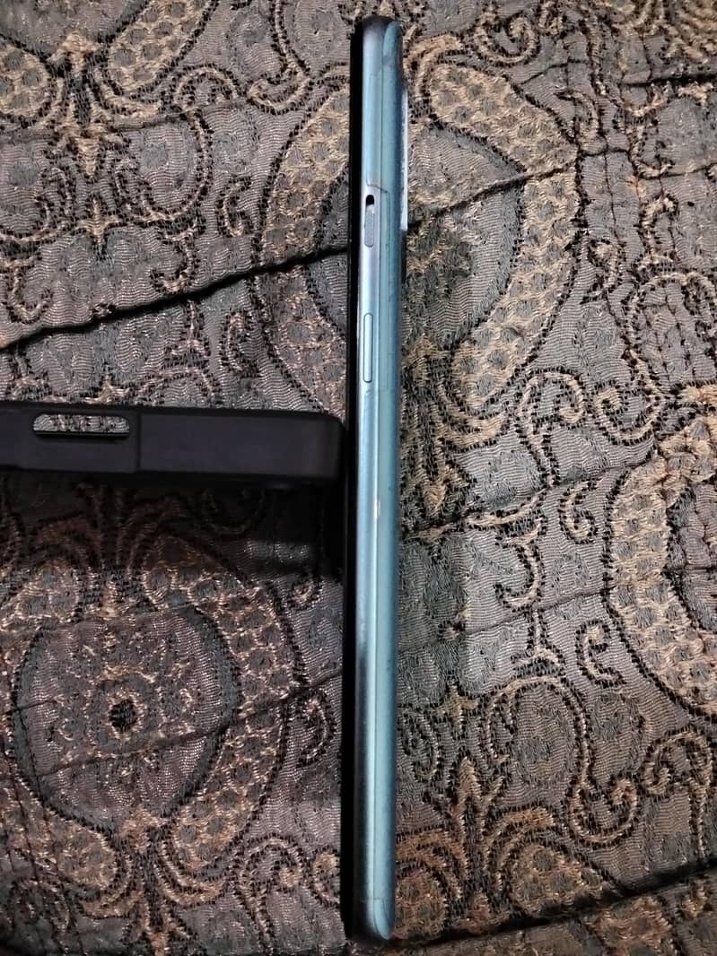 One Plus 8T 2
