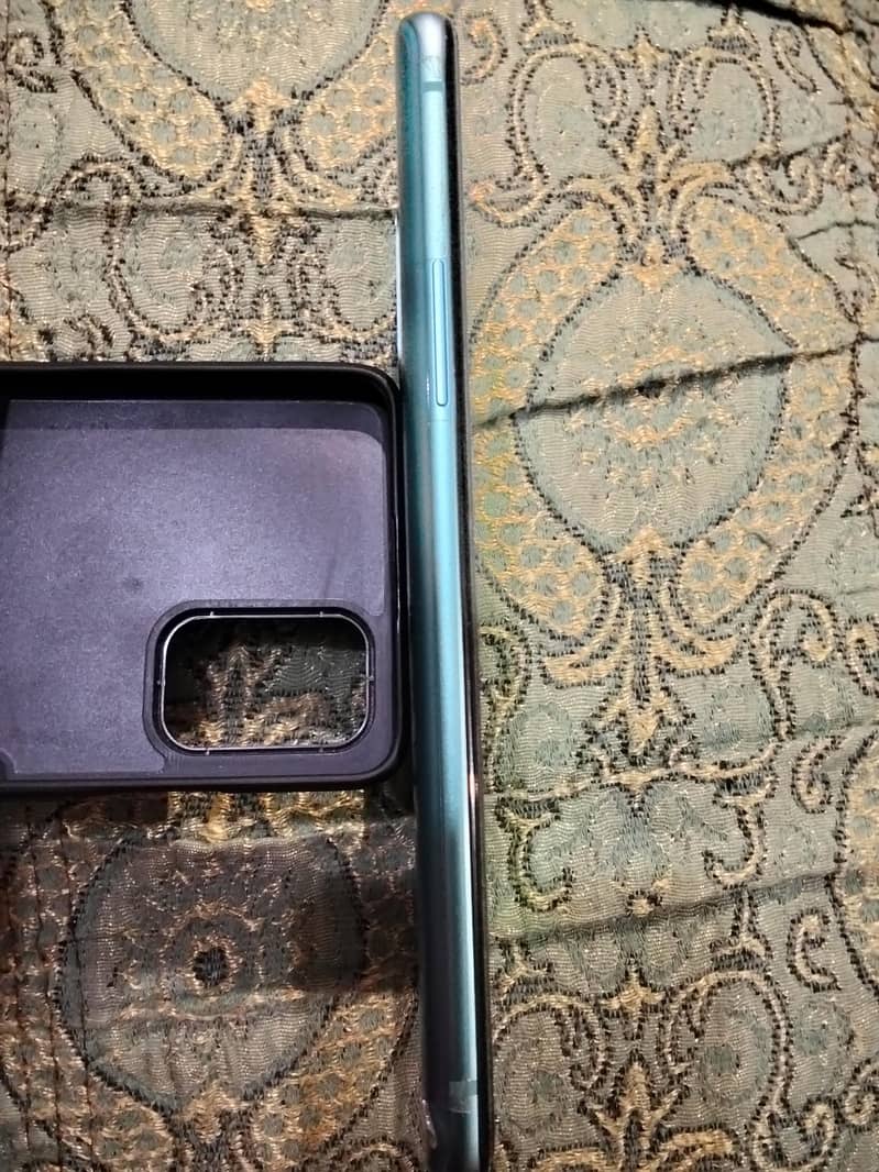 One Plus 8T 3