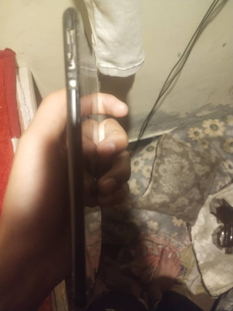 Honor 7C 1