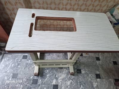 Sewing Machine Stand