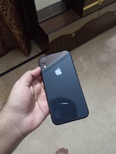 Apple iPhone XR
