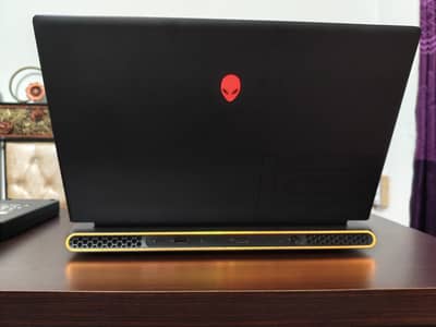 Dell Alienware M15 R5 Ryzen Ed.