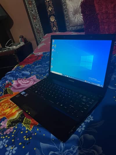 Toshiba i5 8GB RAM 320GB ROM