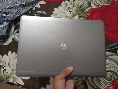 Laptop for sell . argent sell.