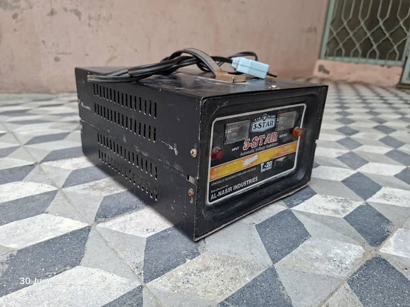Voltage Stablizer 1