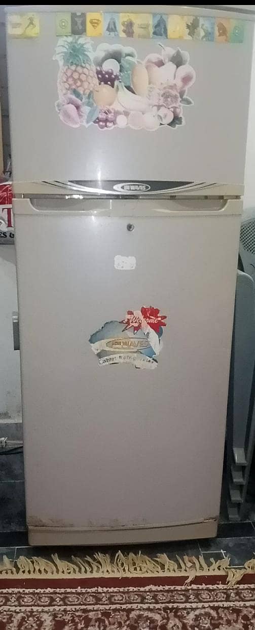 waves refrigerator 0