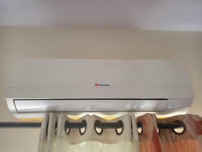 Dawlance 1 ton AC for sale