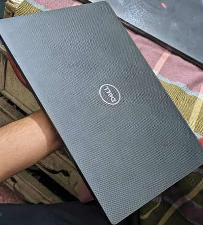 Dell Latitude 7400|touch screen (orginal price 70 000)for now (58 000)
