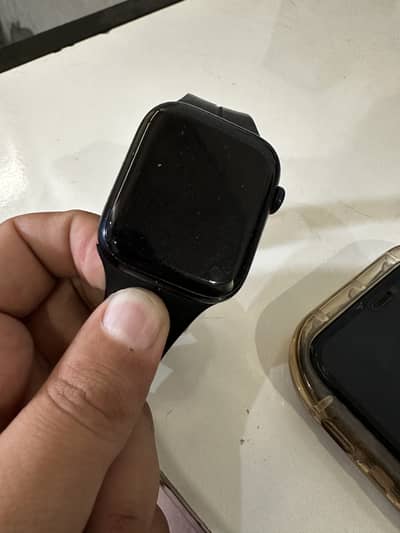 Apple Series 8 one Hand use with Box