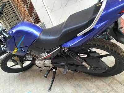 YBR G 125