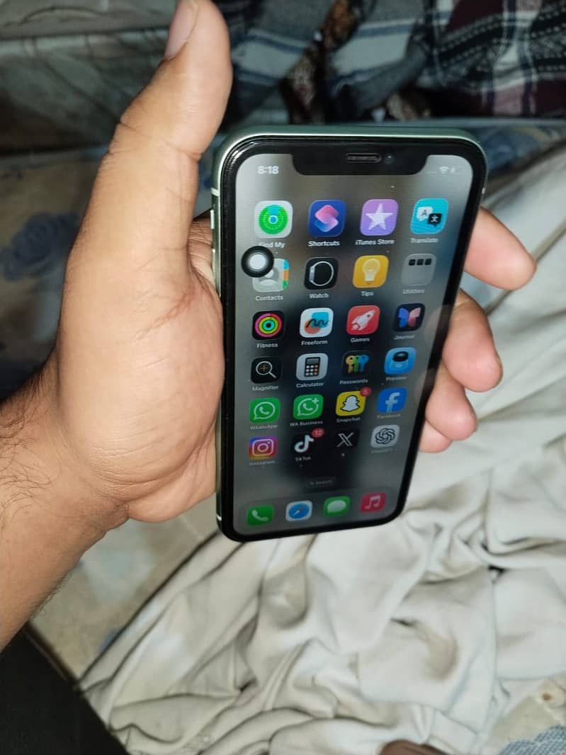 Apple iPhone 11 2