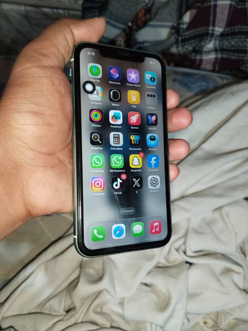 Apple iPhone 11 5