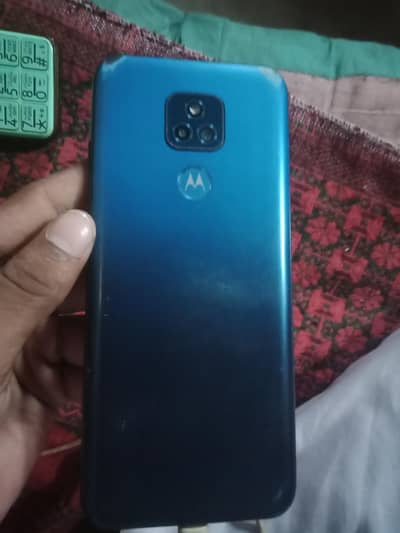 Motorola Moto G Play exchange with iphone read description