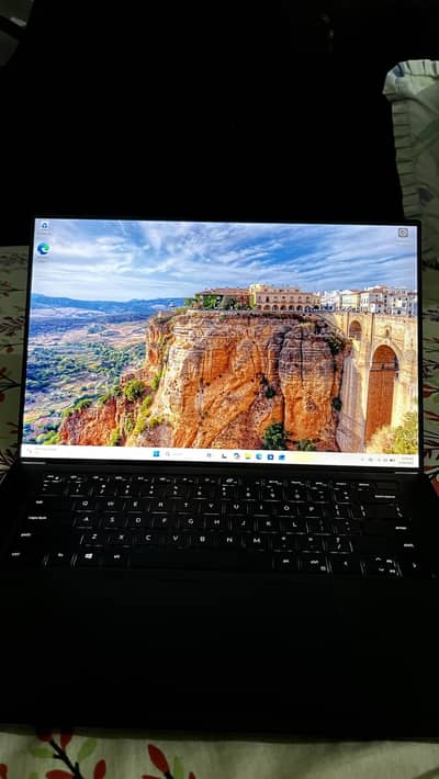Dell Precision 5570 Workstation