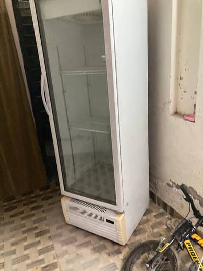 For sale commercial Refrigerator, chiller 450liter capacity