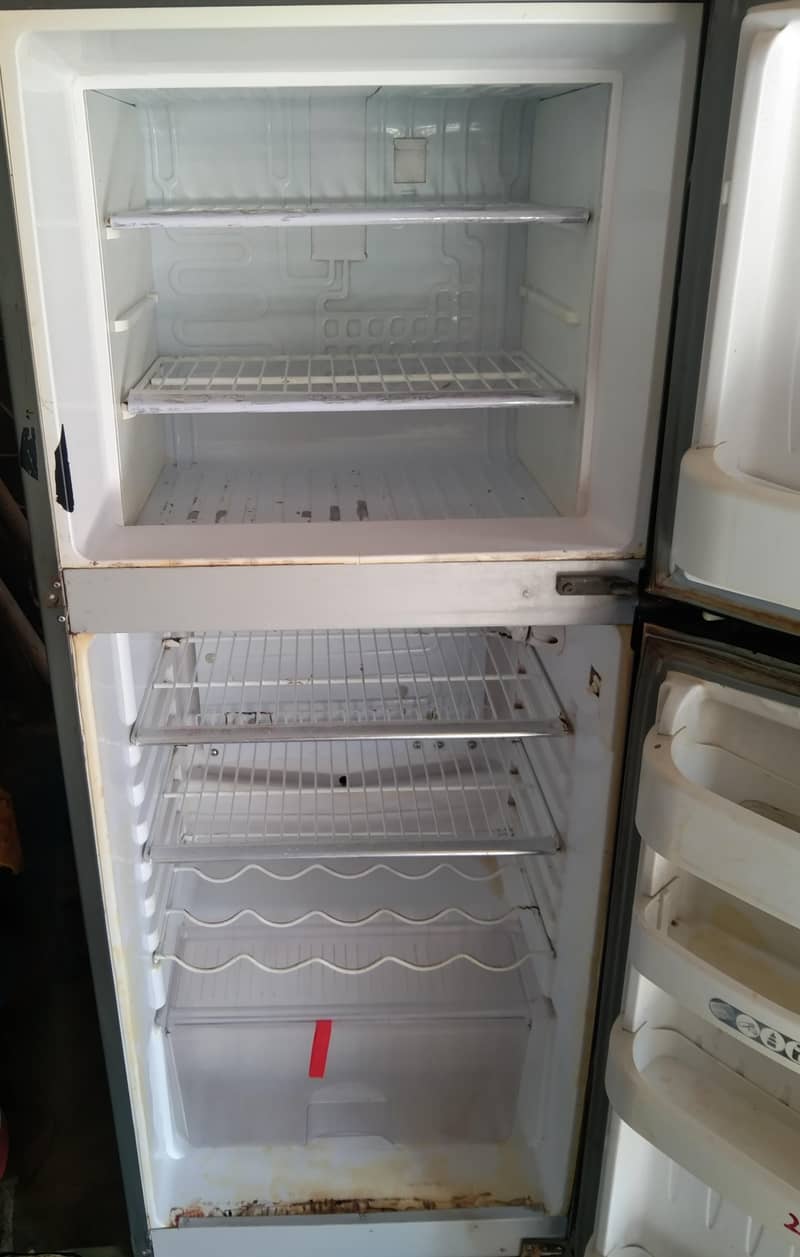 Orient Refrigerator 2