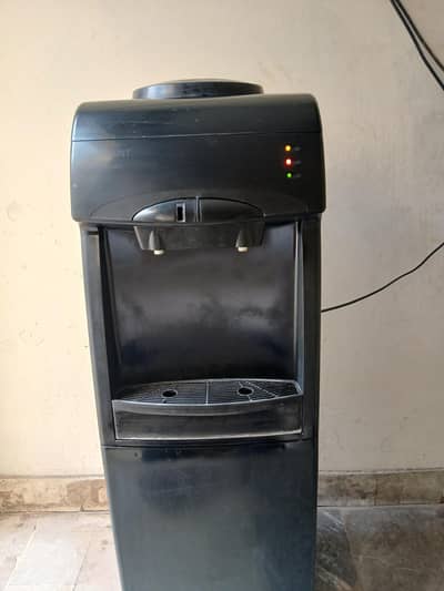 Orient water dispenser