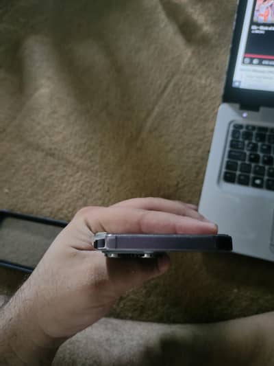 Apple iPhone 14 Pro Max jv